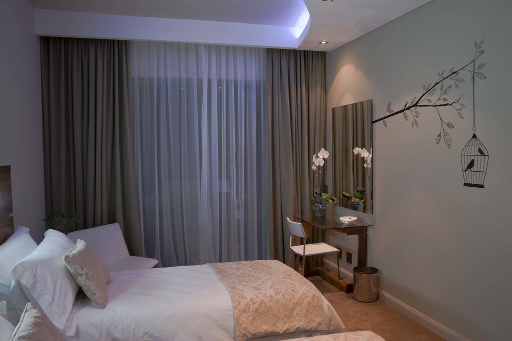 Hudson House Hotell Pretoria-Noord Exteriör bild